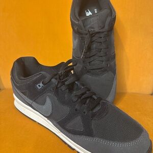 Nike Black Athletic Sneakers